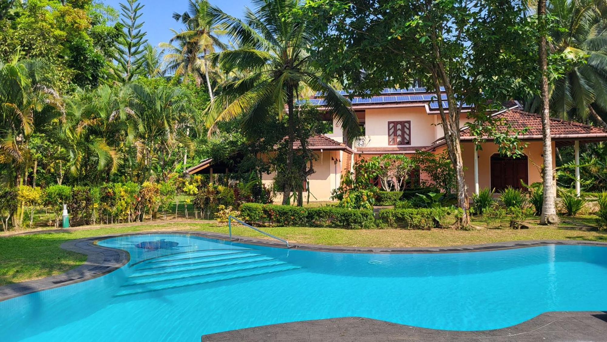 King Coconut Lodge Habaraduwa Central Exterior photo