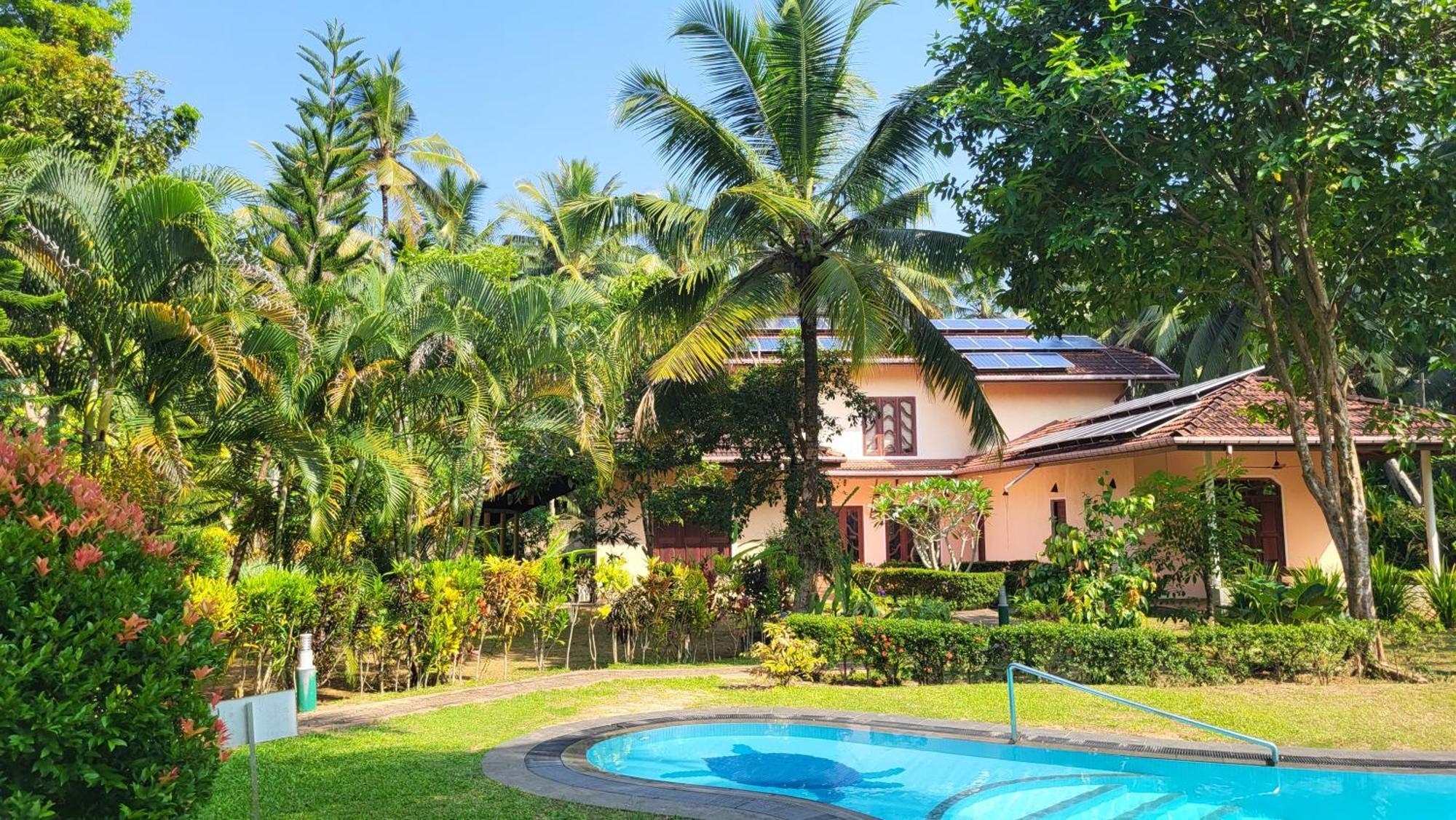King Coconut Lodge Habaraduwa Central Exterior photo
